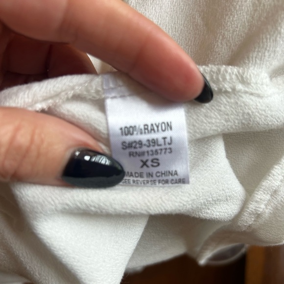 Vici Too Good For You Button Down Ovwrsized Shirt White XS - Picture 10 of 10